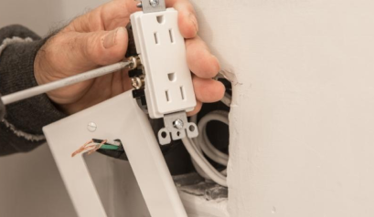 What to Do If Electrical Outlet Not Working but Breaker Not Tripped